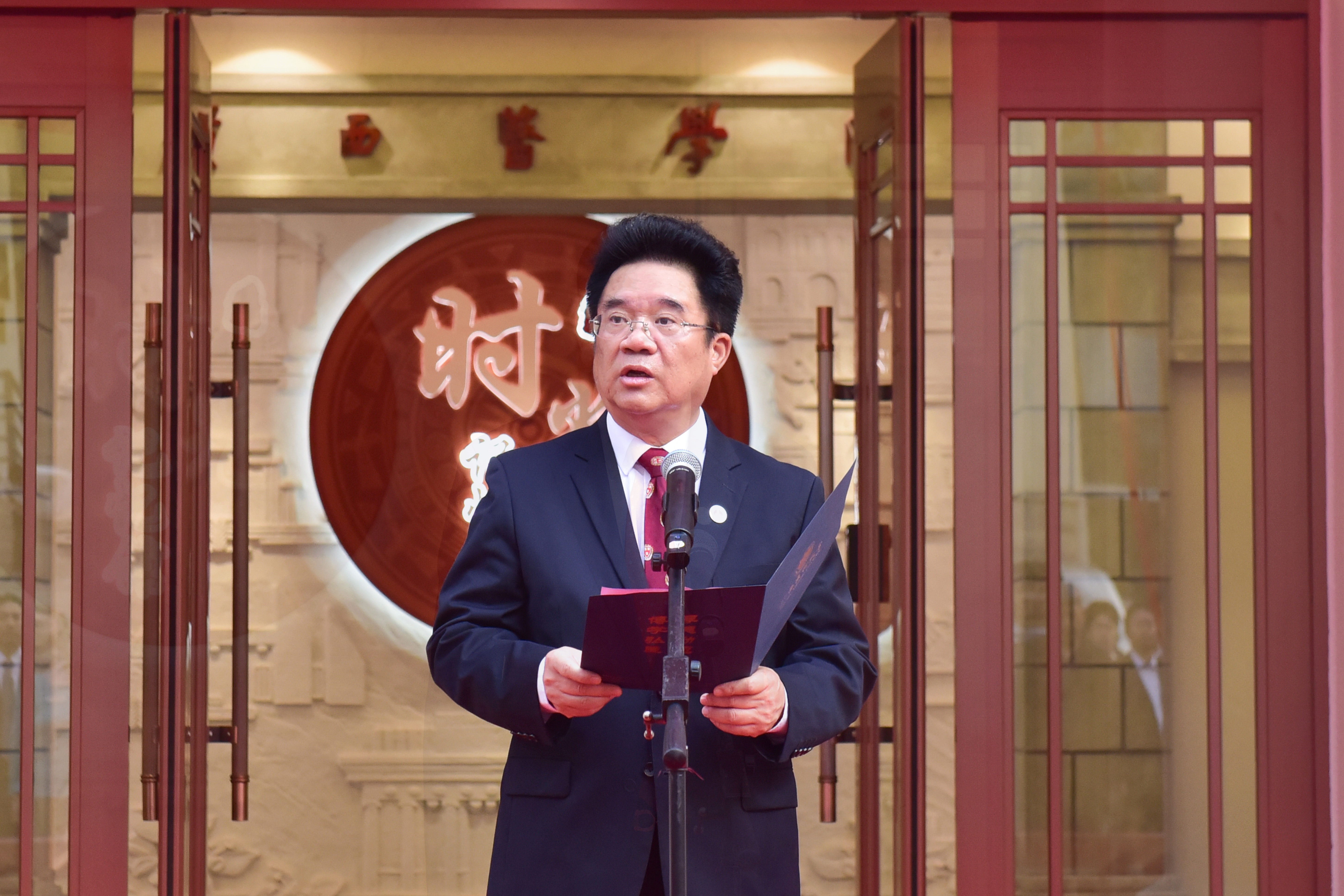 时光曾校长.jpg